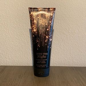 NWT Bath & Body Works Into the Night Body Cream